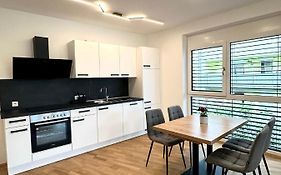Living Kalsdorf - Selfcheckin