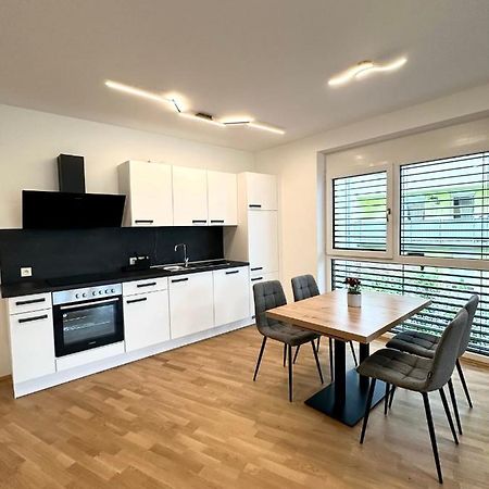 Ferienwohnung Living Kalsdorf - Selfcheckin Kalsdorf bei Graz Exterior foto